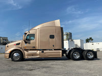 2016 Peterbilt 579, 10 Speed, CUMMINS ISX, APU, BRAND NEW TIRES, 651k