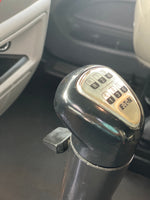 2016 Peterbilt 579, 10 Speed, CUMMINS ISX, APU, BRAND NEW TIRES, 651k