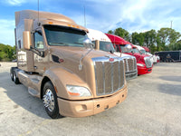 2016 Peterbilt 579, 10 Speed, CUMMINS ISX, APU, BRAND NEW TIRES, 651k