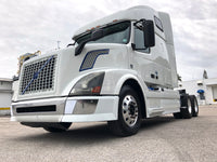 2013 Volvo VNL 670 Semi Truck, D13, 435 HP, 67" CONDO SLEEPER!