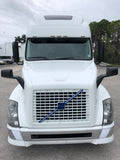 2013 Volvo VNL 670 Semi Truck, D13, 435 HP, 67" CONDO SLEEPER!