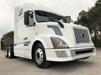 2013 Volvo VNL 670 Semi Truck, D13, 435 HP, 67" CONDO SLEEPER!