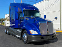 2015 Kenworth T680, 241K MILES!! 455 HP, 10 SPD, Big Sleeper, Fridge, Inverter, WARRANTY