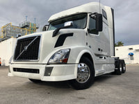 2012 Volvo VNL 670 Semi Truck ONLY 495K MILES, CLEAN CLEAN