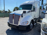 2015 KW Kenworth T680 688k miles, 10 Speed, BRAND NEW TIRES!