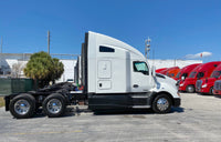 2015 KW Kenworth T680 688k miles, 10 Speed, BRAND NEW TIRES!