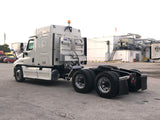 2010 Freightliner Cascadia XT Midroof Detroit DD15, 10 Speed, 669k,Headache Rack, Virgin tires, NO DEF