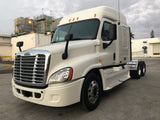 2010 Freightliner Cascadia XT Midroof Detroit DD15, 10 Speed, 669k,Headache Rack, Virgin tires, NO DEF