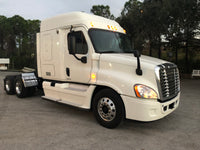 2010 Freightliner Cascadia XT Midroof Detroit DD15, 10 Speed, 669k,Headache Rack, Virgin tires, NO DEF