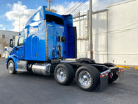2016 Peterbilt 579 Paccar, 10 Speed, 452k Miles, Leather, APU, Inverter, Fridge, Warranty!!!!