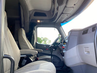 2016 Peterbilt 579, 10 Speed, CUMMINS ISX, 607K, APU!