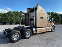 2016 Peterbilt 579, 10 Speed, CUMMINS ISX, 607K, APU!