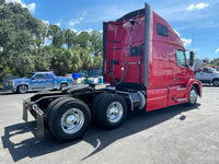 2016 Volvo VNL 670 D13, AUTO,I-SHIFT, TK APU, INVERTER 600k miles,One Owner