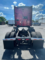 2016 Volvo VNL 670 D13, AUTO,I-SHIFT, TK APU, INVERTER 600k miles,One Owner
