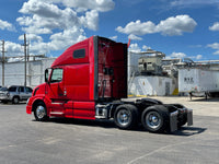 2016 Volvo VNL 670 D13, AUTO,I-SHIFT, TK APU, INVERTER 600k miles,One Owner