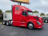 2013 Volvo VNL 670 CUMMINS ISX, AUTO, APU, INVERTER! REBUILT ENGINE W/  ZERO MILES.