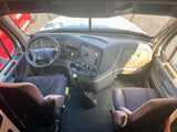 2015 Freightliner Cascadia, 10 spd, DD15, CRATE ENGINE!, 455HP, 70" DOUBLE BUNK!