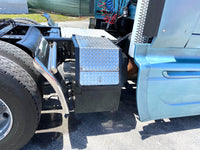2009 International Prostar, Cummins ISX 435, 13 Speed