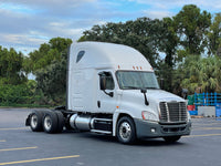 2017 FREIGHTLINER CASCADIA, CUMMINS ISX, AUTO, DOUBLE BUNK, 641K!