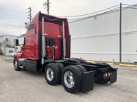 2007 Kenworth T600, Cummins ISX, 500 HP, AUTO, Big Sleeper, NEW APU!!!!
