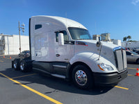 COMING SOON 2015 KW Kenworth T680, 9 Speed, FRESH VIRGIN  TIRES,Double bunk,  449k Miles!!!!