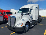 COMING SOON 2015 KW Kenworth T680, 9 Speed, FRESH VIRGIN  TIRES,Double bunk,  449k Miles!!!!