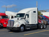 COMING SOON 2015 KW Kenworth T680, 9 Speed, FRESH VIRGIN  TIRES,Double bunk,  449k Miles!!!!