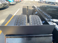 COMING SOON 2015 KW Kenworth T680, 9 Speed, FRESH VIRGIN  TIRES,Double bunk,  449k Miles!!!!