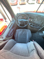 2014 Freightliner Cascadia 125, Detroit DD15, AUTO, APU, Inverter, 493k Miles!!!