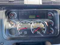 2013 Freightliner Cascadia 125, Cummins ISX, AUTO, APU, Inverter, 727k