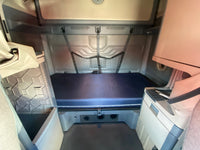 2012 Freightliner Cascadia 125, Cummins ISX, AUTO, APU, Inverter, 641k Miles!!!