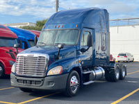 2016 Freightliner Cascadia 125, Cummins ISX, 10 Speed Manual, 600k Miles!!!