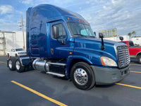 2016 Freightliner Cascadia 125, Cummins ISX, 10 Speed Manual, 600k Miles!!!