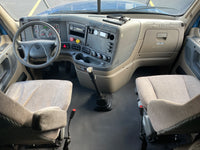 2016 Freightliner Cascadia 125, Cummins ISX, 10 Speed Manual, 600k Miles!!!
