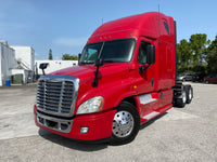 2013 Freightliner Cascadia 125, Cummins ISX, AUTO, APU, Inverter, 499k Miles!!!