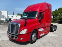 2013 Freightliner Cascadia 125, Cummins ISX, AUTO, APU, Inverter, 499k Miles!!!