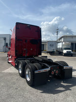 2013 Freightliner Cascadia 125, Cummins ISX, AUTO, APU, Inverter, 499k Miles!!!