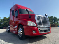 2013 Freightliner Cascadia 125, Cummins ISX, AUTO, APU, Inverter, 499k Miles!!!