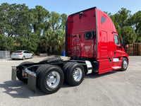 2013 Freightliner Cascadia 125, Cummins ISX, AUTO, APU, Inverter, 499k Miles!!!
