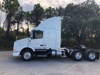 2 X 2014 VOLVO VNL64T430, Volvo power, I-shift, Auto, Great Local or Regional Truck