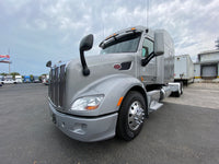 2016 Peterbilt 579 425K Miles 10 SPEED NEW Virgin tires, NAV, WARRANTY,Radar,  CLEAN!!!