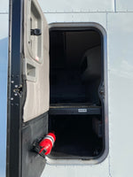 2015 Peterbilt 579 AUTOMATIC, ONLY 573K MILES,Double Bunk, Inverter, Virgin tires
