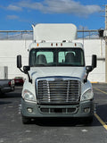 2014 FREIGHTLINER CASCADIA DAY CAB, DD13, 435 HP, 10 SPD, 178" WB, 441K MILES!!!!