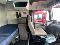 2013 Volvo VNL 670 CUMMINS ISX, AUTO, APU, INVERTER! only 592K miles!!!