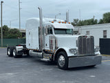 2005 PTRB 379, Cat C15, 13 Spd, 300" Wheelbase!, 10 NEW TIRES, NEW PAINT, LIGHTS, CHROME, SEATS, CARPET!!!!