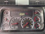 2015 Freightliner Cascadia, 10 spd, DD15, 455HP, 70" DOUBLE BUNK!