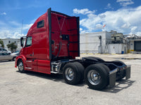 2013 Volvo VNL 670 CUMMINS ISX, AUTO, APU, INVERTER! only 592K miles!!!