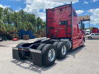2013 Volvo VNL 670 CUMMINS ISX, AUTO, APU, INVERTER! only 592K miles!!!