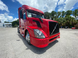 2013 Volvo VNL 670 CUMMINS ISX, AUTO, APU, INVERTER! only 592K miles!!!