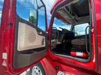2013 Volvo VNL 670 CUMMINS ISX, AUTO, APU, INVERTER! only 592K miles!!!